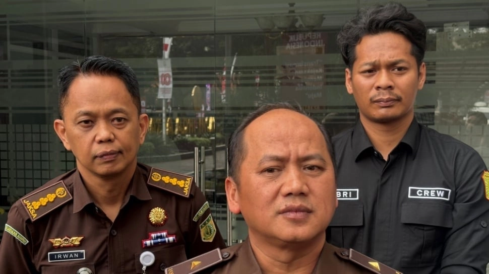 Skandal Barbuk Robot Trading, Kajari Jakbar Dicopot Usai Diduga Kecipratan Rp500 Juta!