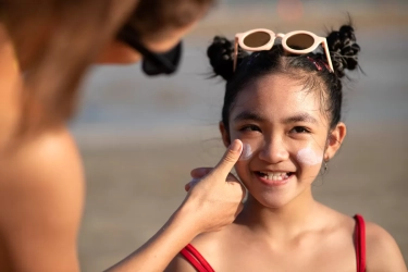 Jangan Sepelekan Sinar Matahari, Ketahui Pentingya Penggunaan Sunscreen Setiap Hari untuk Kesehatan Kulit
