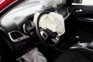 Lampu Indikator Airbag Menyala? Kenali 5 Penyebabnya!