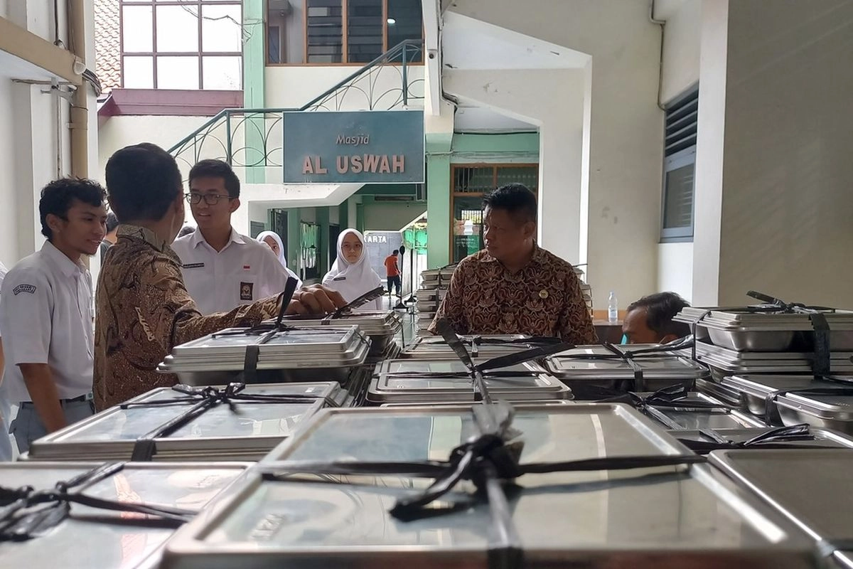 426 Siswa SMAN 1 Yogyakarta Keracunan, Operasional Dapur MBG Dihentikan Sementara