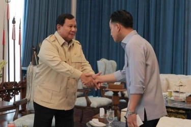 Prabowo Bagikan Foto Momen Syukuran Ultahnya Bareng Didit, Titiek, dan Gibran