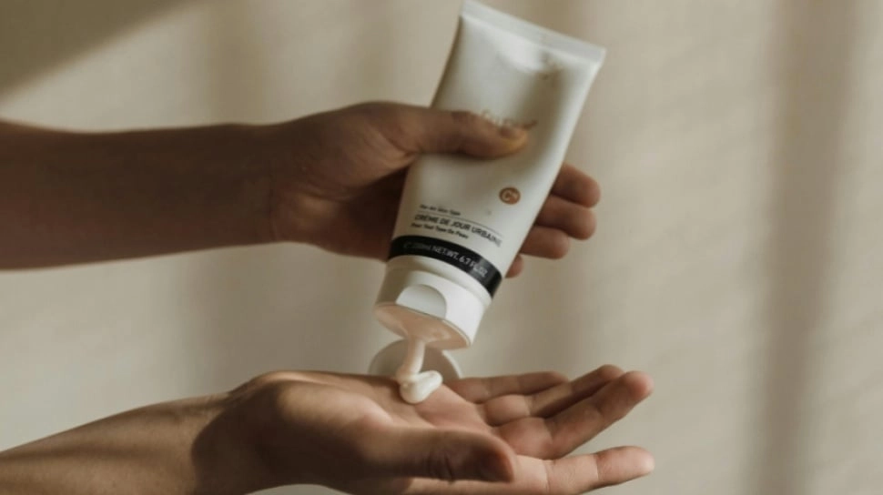 5 Tren Skincare Korea 2025: Hanbang Herbal hingga Skin Cycling ala K-Beauty