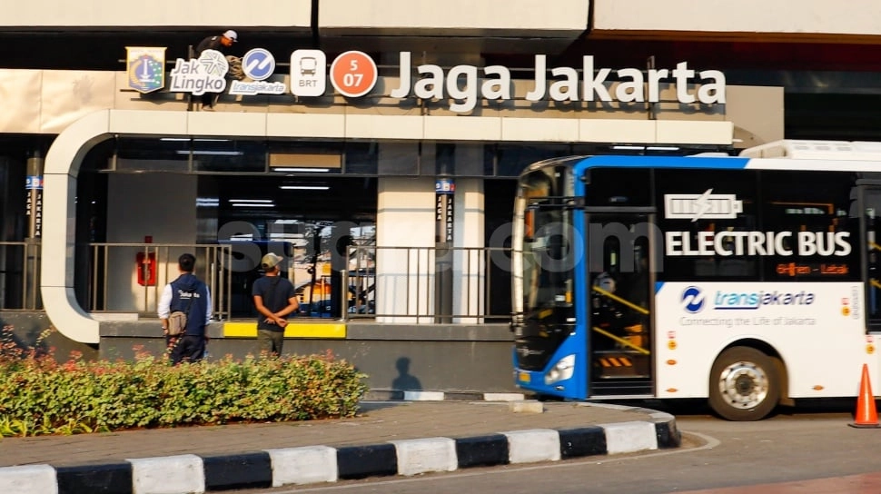 Dicari Lulusan D3-S1! Lowongan Kerja Transjakarta Oktober 2025 dan Kisaran Gajinya