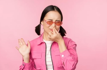 Kenali Penyebab Bau Tak Sedap dari Dalam Hidung: Waspada Sinusitis, Gigi Berlubang, hingga Phantosmia!