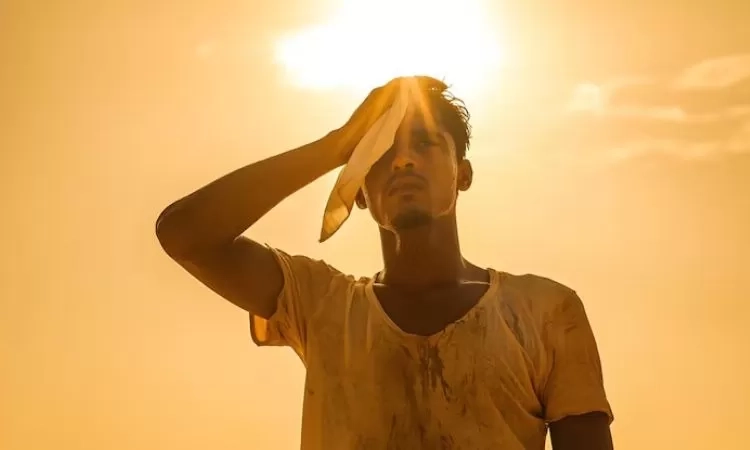 Pertolongan Pertama Saat Heatstroke: Segera Bertindak Sebelum Korban Tidak Sadarkan Diri