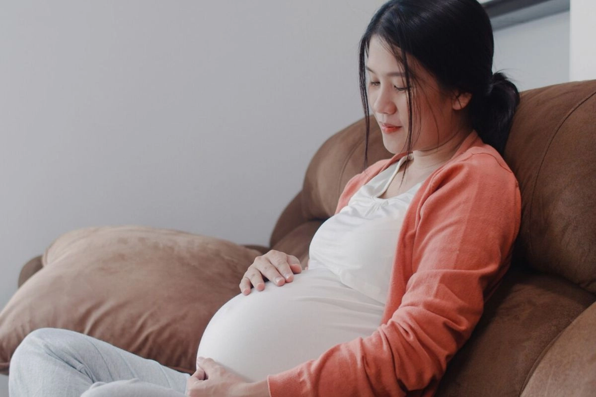 Kehamilan di Usia Kurang dari 20 Tahun Rentan Alami Baby Blues, Ini Kata Dokter