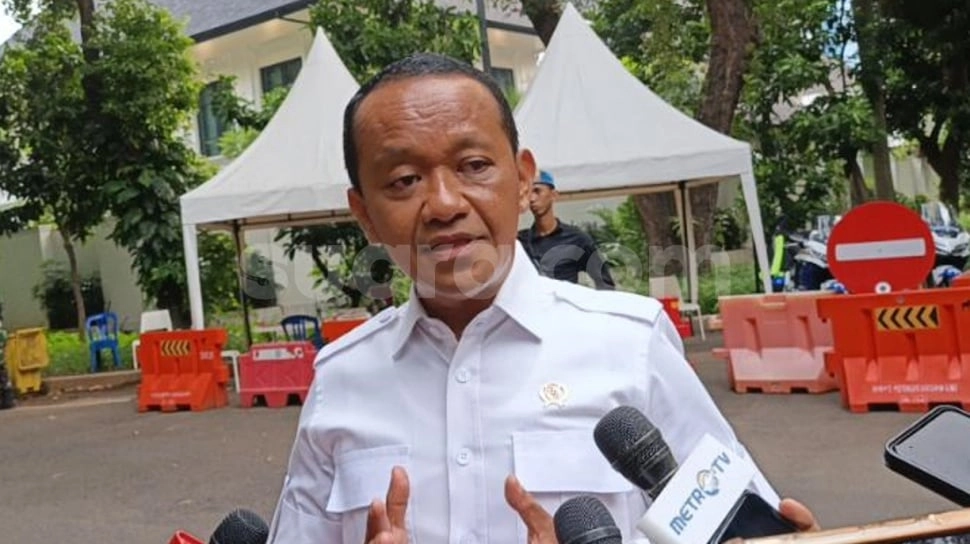 Selain Ucapkan Ultah, Ini Tujuan Bahlil Sambangi Kediaman Prabowo di Kertanegara