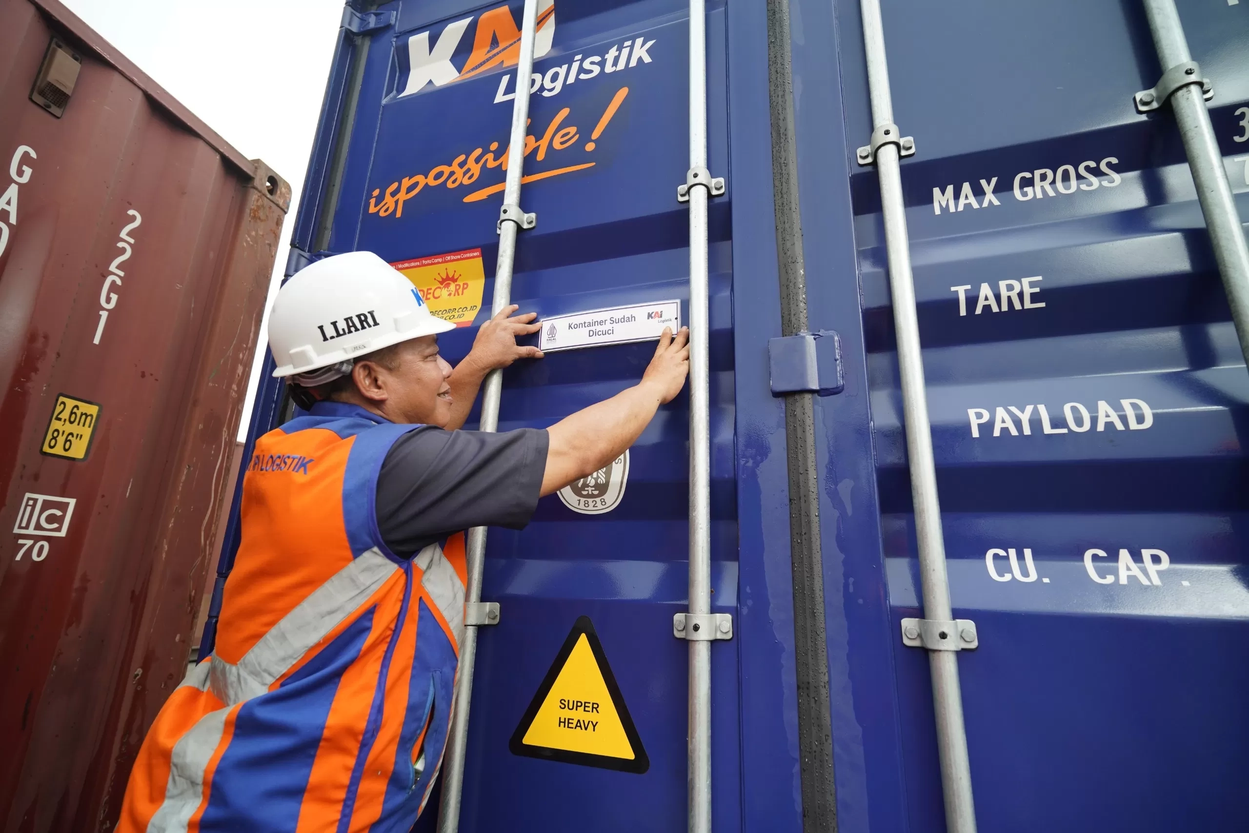 Kinerja Seluruh Segmen Layanan Meningkat, KAI Logistik Kelola Lebih dari 17 Juta Ton Barang pada Kuartal III