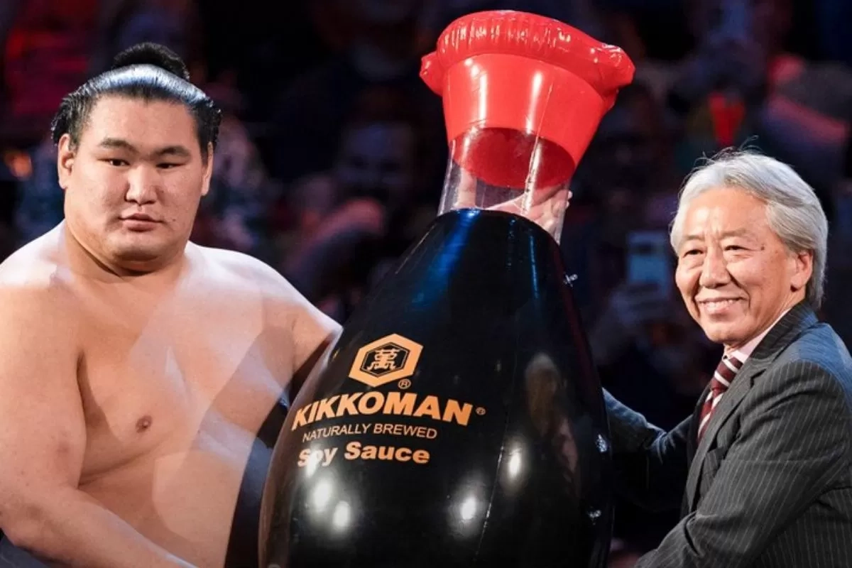 Unik! Juara Sumo Raih Hadiah Botol Kecap Raksasa di London, Turnamen Perdana Setelah 34 Tahun Vakum