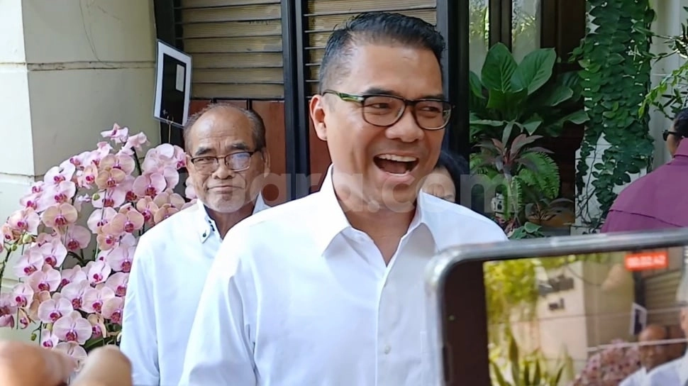 Kader PSI Berharap Bapak J Adalah Jokowi, Tapi Menkum Bocorkan Inisial JE