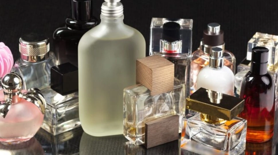 5 Pilihan Parfum untuk Ngantor, Wanginya Elegan dan Gak Mencolok di Ruangan AC