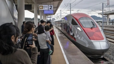 Mahfud MD Desak Penegakan Hukum Dugaan Mark Up Proyek Kereta Cepat Whoosh