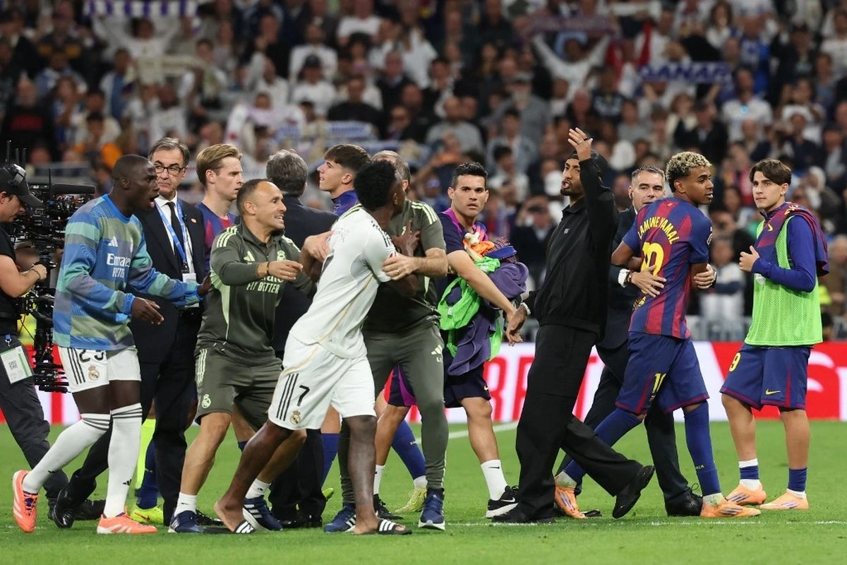 Drama El Clasico Real Madrid Vs Barcelona: Lamine Yamal Diserang, Polisi Turun Tangan