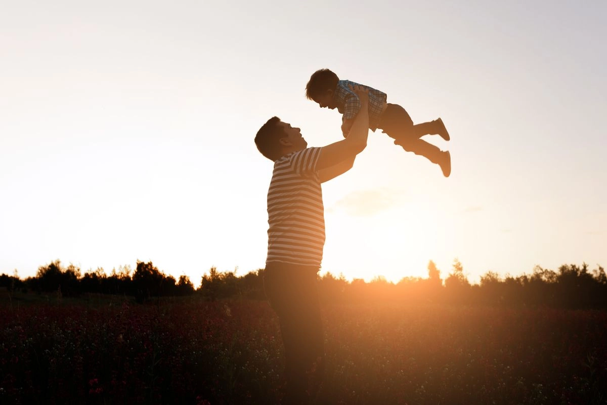 Peran Penting Ayah dalam Keluarga agar Anak Tidak Tumbuh Fatherless