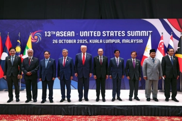 Prabowo Minta ASEAN Kirim Tim Pantau Transparansi Pemilu Myanmar 2025