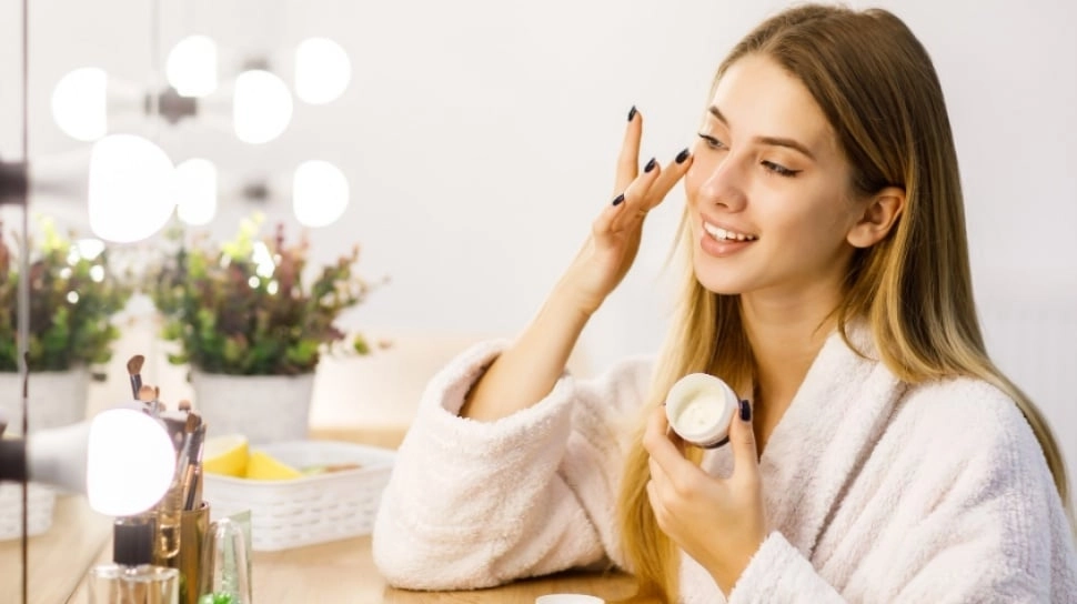 5 Rekomendasi Sunscreen Murah untuk Atasi Tanda Penuaan, Mulai Rp20 Ribuan