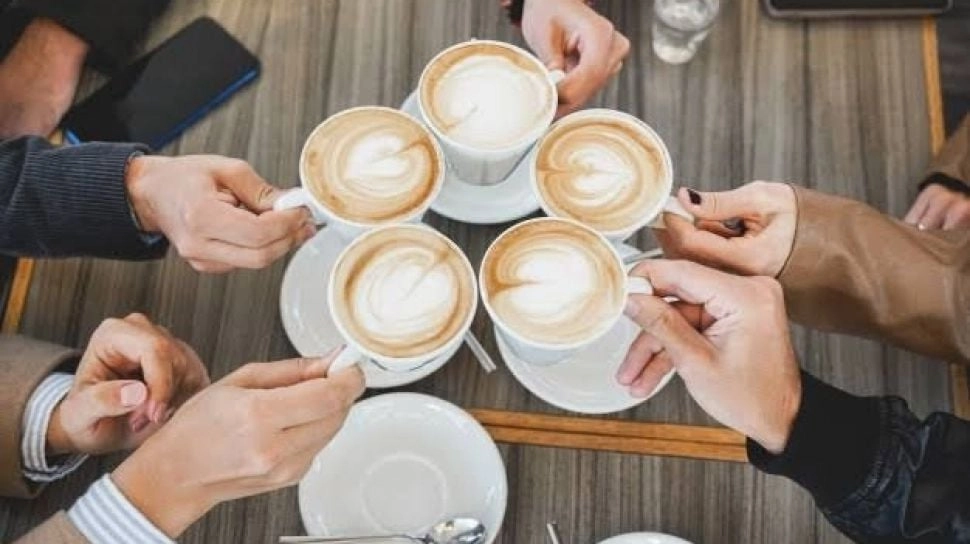 Dari Cangkir ke Komunitas: Cara Baru Menikmati Kopi di Era Keberlanjutan