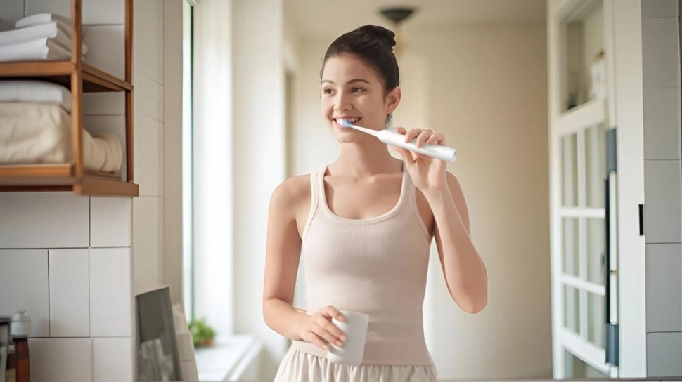 Plak, Gusi Berdarah, Gigi Berlubang: Masalah Sehari-Hari yang Jadi Ancaman Nasional?