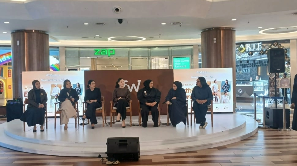 TikTok Shop by Tokopedia Dukung Brand Lokal Bersinar di Jakarta Fashion Week 2026