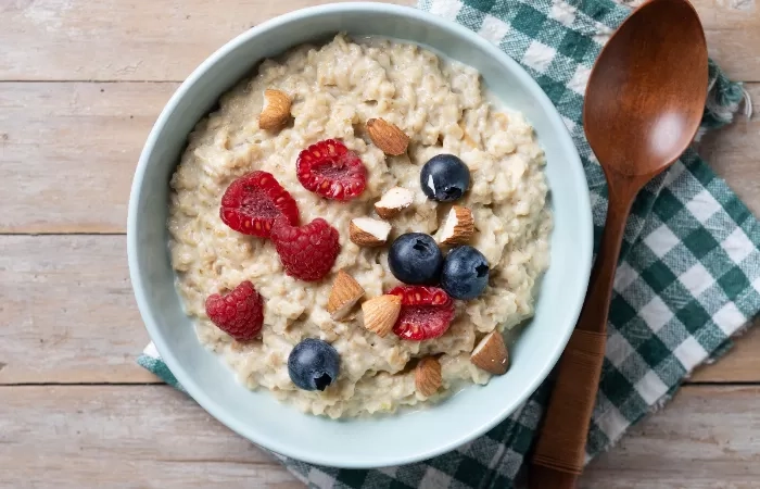 Nggak Cuma Bikin Kenyang! Ini 6 Manfaat Oat untuk Kesehatan Tubuh Kamu