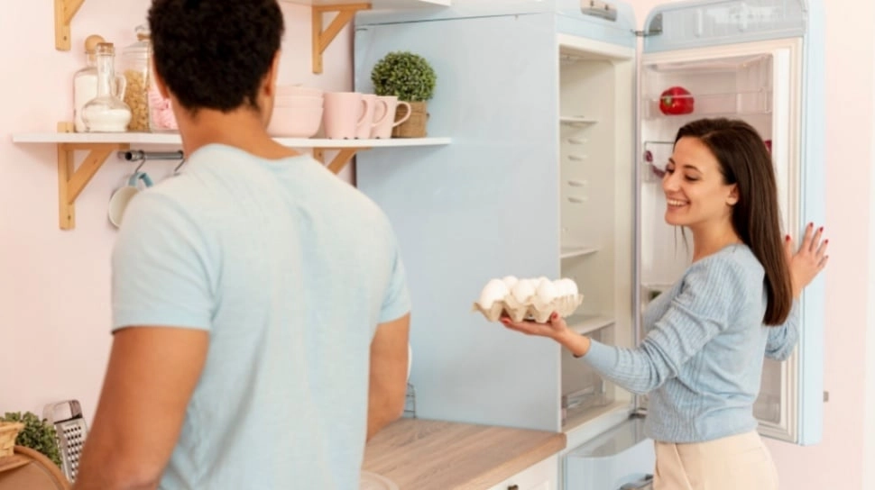 5 Rekomendasi Kulkas 2 Pintu Freezer Besar Tanpa Bunga Es