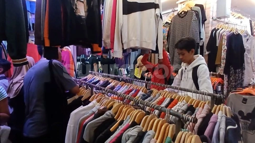 Pemerintah Diingatkan Harus Cepat Tangani Thrifting Ilegal, Telah Rugikan Negara Rp7,1 Triliun