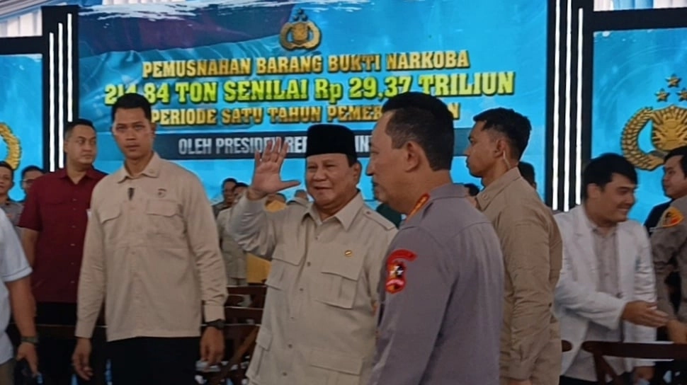 Prabowo Ingatkan Pentingnya Menjaga Persatuan: Kalau Ribut Terus, Nanti Wisatawan Ogah Datang!