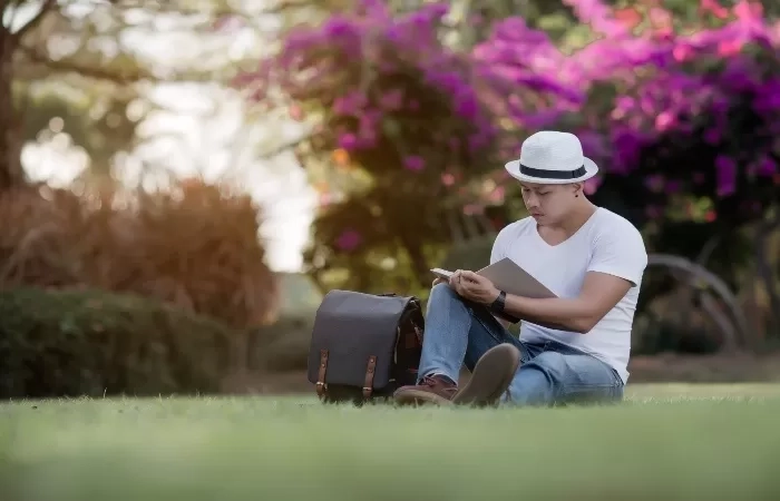 Pria yang Tidak Bahagia dalam Hidup, Biasanya Memiliki 8 Hal Ini dalam Perjalanan Hidup Mereka