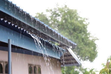 Air Hujan di Jakarta Mengandung Mikroplastik, Kemenkes: Ini Perlu Diwaspadai