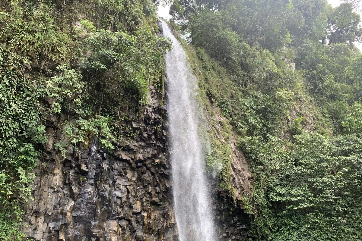 Harga Tiket dan Daya Tarik Air Terjun Lembah Anai Sumatera Barat