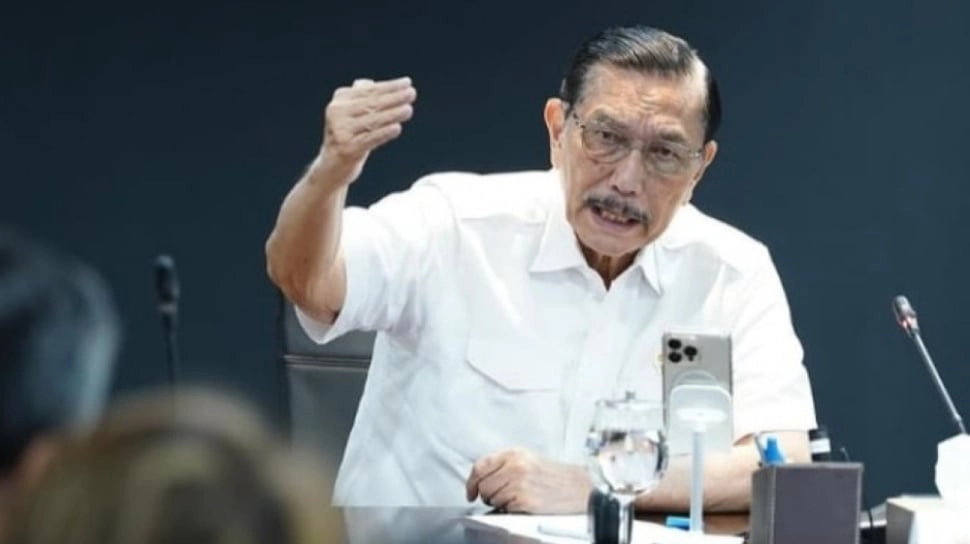 Luhut Jawab Utang Whoosh Rp116 Triliun: 12 Juta Penumpang Bukti Keberanian