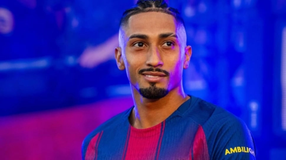 Pasang Badan Saat Kisruh El Clasico, Raphinha Layak Jadi Kapten Barcelona