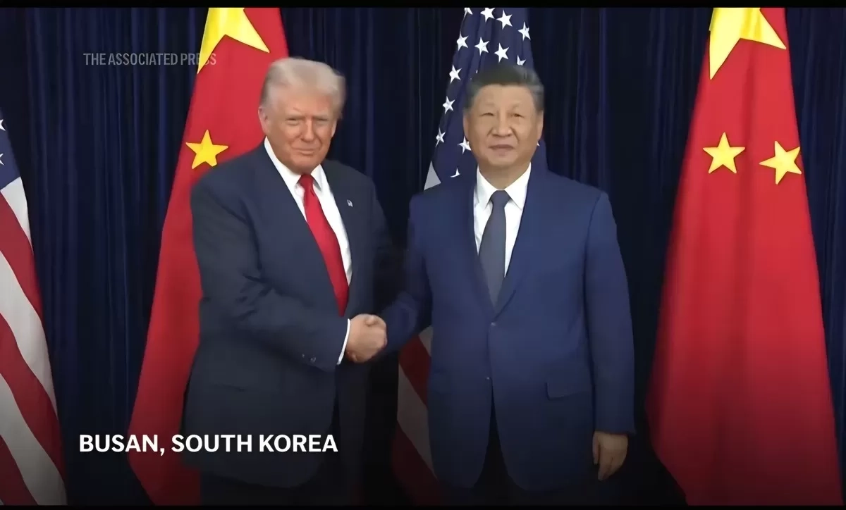 Bertemu di Korsel, Momen Dingin Pertemuan Donald Trump dan Xi Jinping Terekam Kamera, Isyarat Membaik?