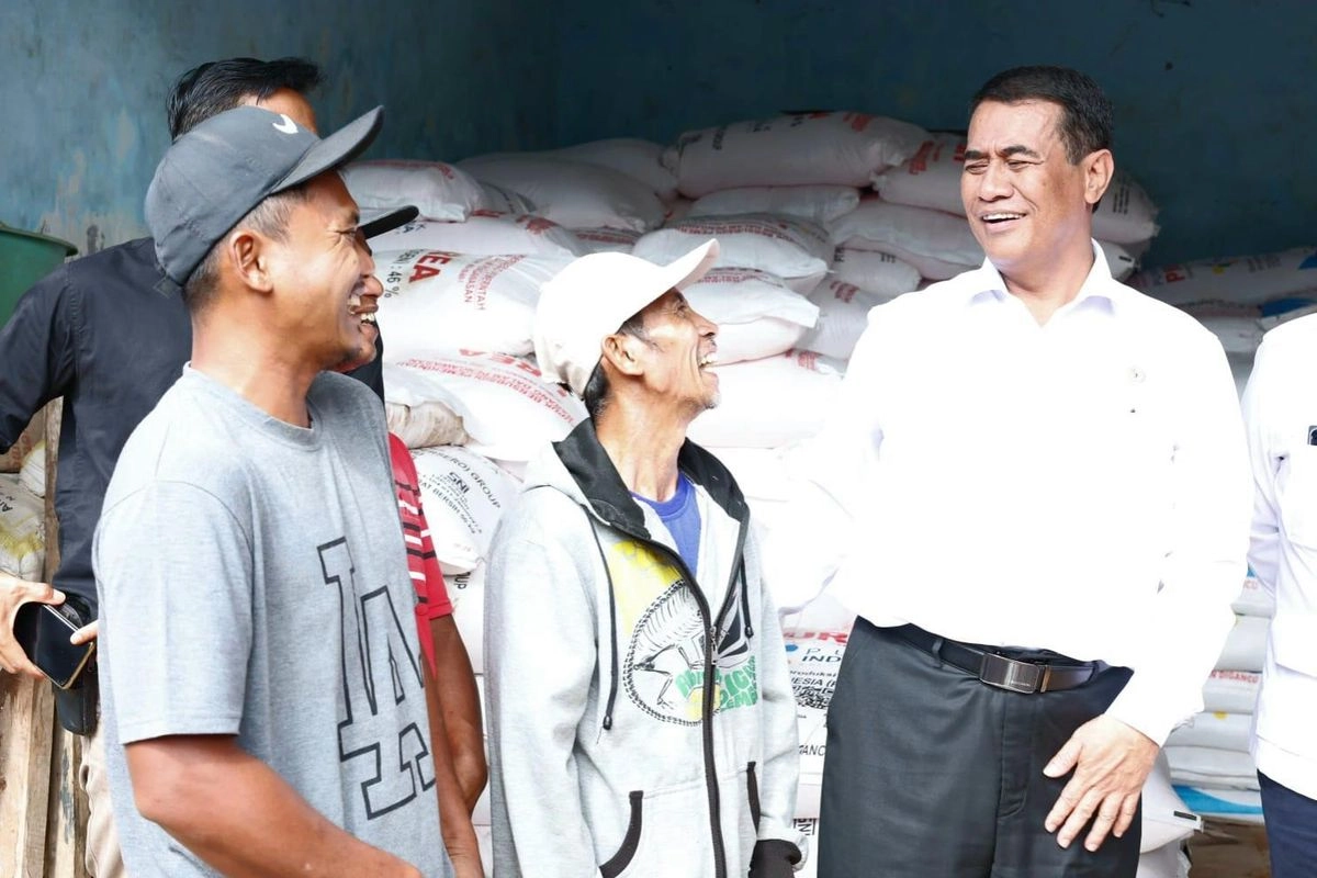 Langgar HET, 190 Pengecer dan Distributor Pupuk Dicabut Izinnya