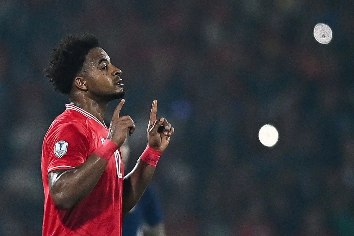 Monster Gol Vietnam Nguyen Xuan Son Siap Kembali Merumput Usai Cedera Serius