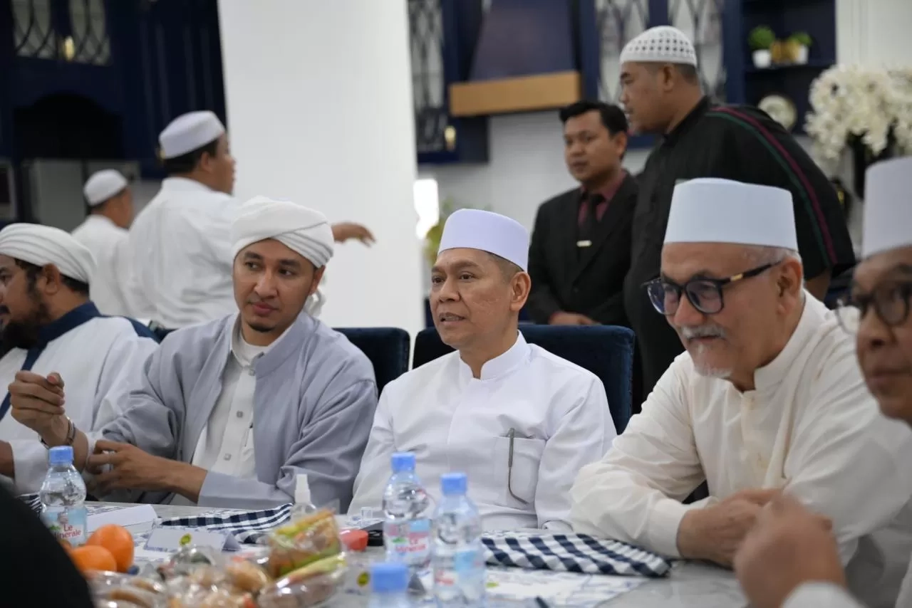 Adies Kadir Cerita Pernah Kolaps saat Hadiri Majelis Bin Yahya: Semoga Bisa Terus Sehat untuk Berbuat Kebaikan