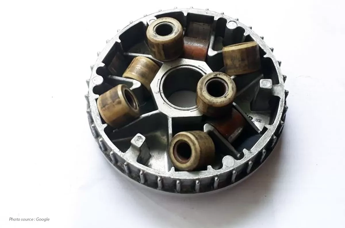 Jangan Anggap Sepele, 7 Tanda Roller Motor Matic Kamu Sudah Minta Diganti!