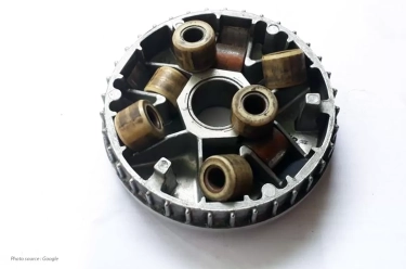 Jangan Anggap Sepele, 7 Tanda Roller Motor Matic Kamu Sudah Minta Diganti!