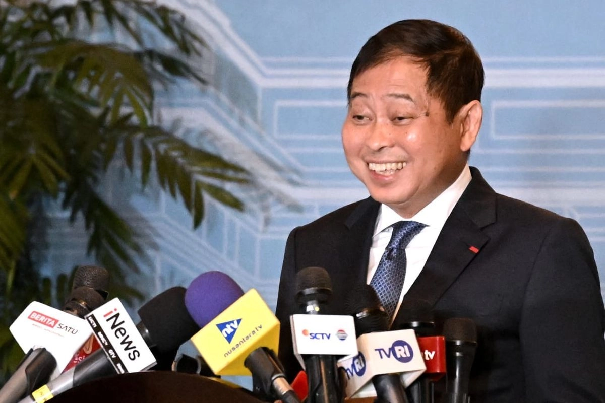 2 Jam Bertemu Prabowo, Ignasius Jonan Tetap Bungkam soal Kereta Cepat