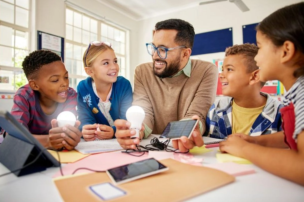 Anak CIBI Rentan Mengalami Stres dan Burnout, Orangtua Harus Apa?