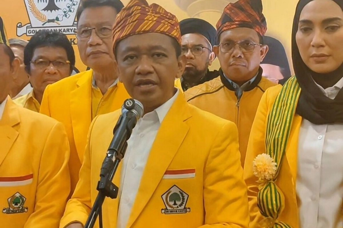 Bahlil: Partai Golkar Ajukan Soeharto Jadi Pahlawan Nasional ke Prabowo