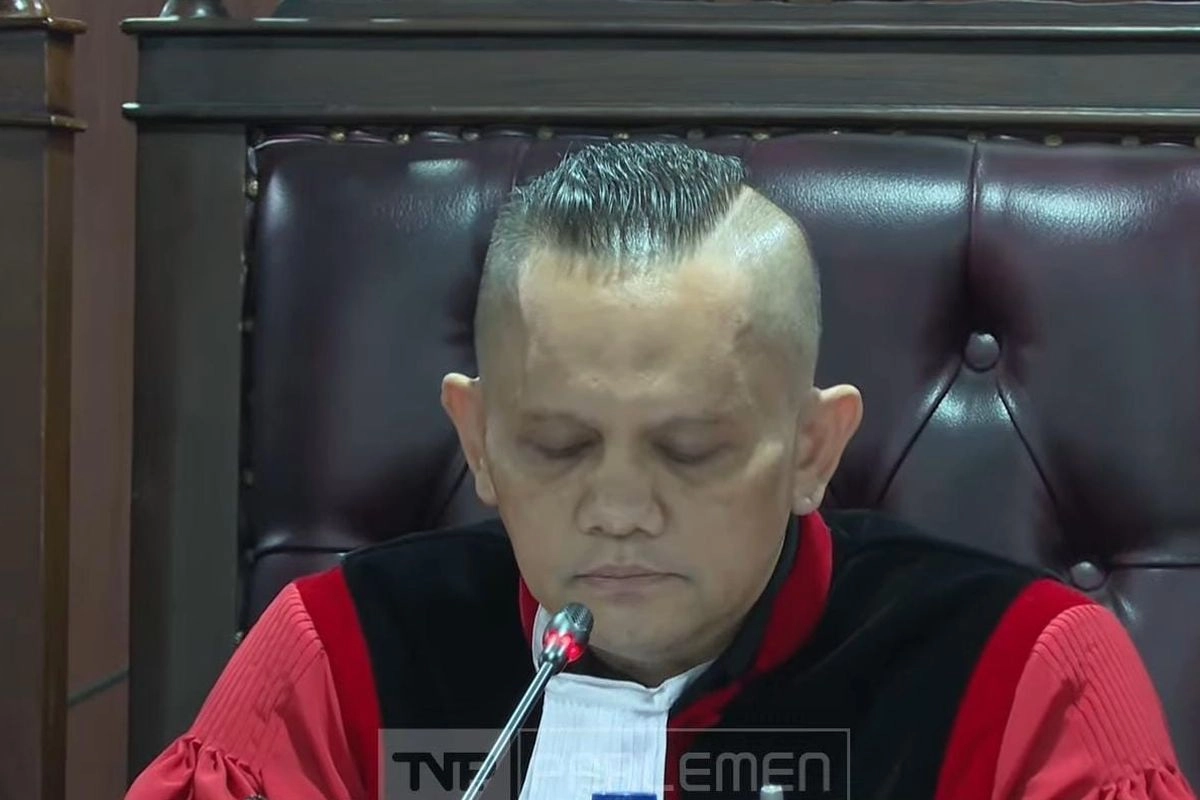 MKD Sidangkan Kasus Sahroni dkk, Deputi Persidangan DPR Jadi Saksi Pertama