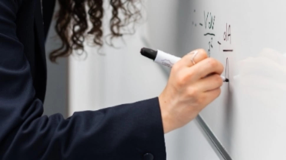 Dari TK hingga SMA, Ribuan Pelajar Siap Bersaing di Kompetisi Matematika IOB 2025