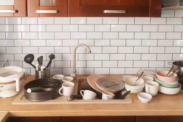 5 Masalah Kesehatan yang Muncul Akibat Dapur Kotor, Apa Saja?