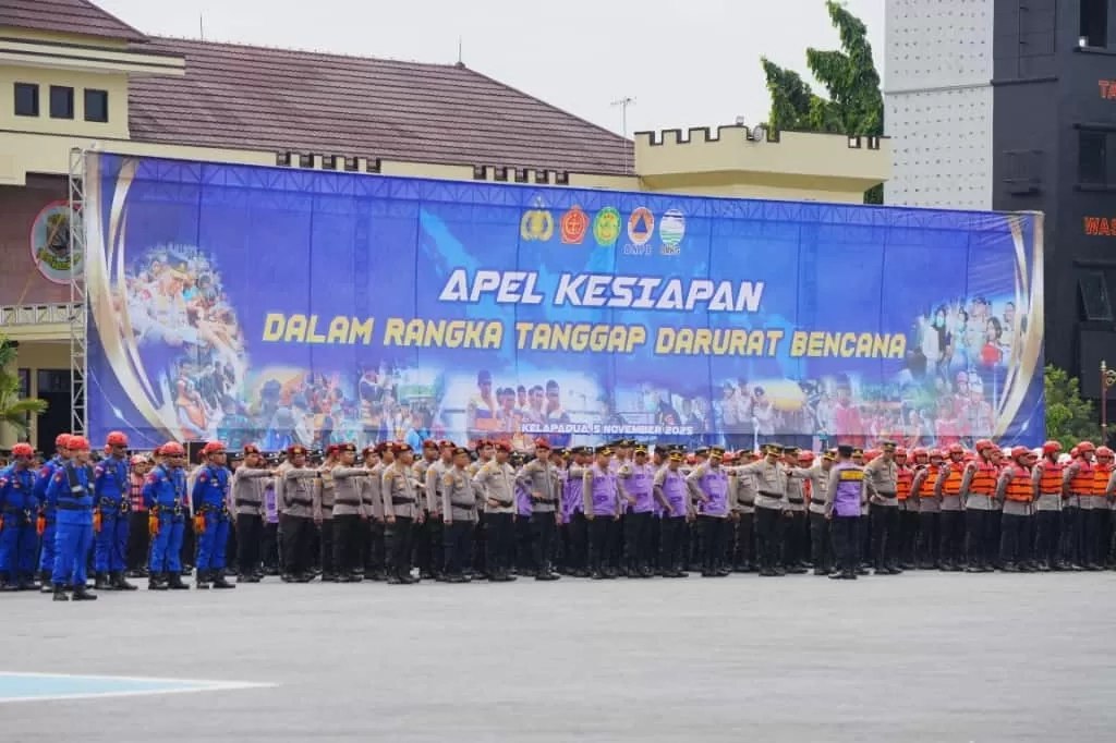 Kapolri Pimpin Apel Kesiapan Tanggap Darurat Bencana, 155.938 Personel Gabungan Turut Serta