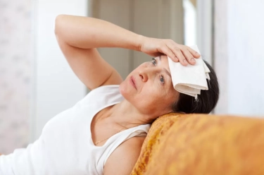 Mengapa Tubuh Terasa Panas saat Menstruasi? Bukan Selalu Menopause, Ini Pemicu Lainnya!