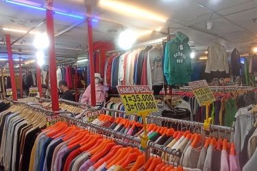 Pemerintah Cari Solusi Agar Pedagang Thifting Tidak Menganggur