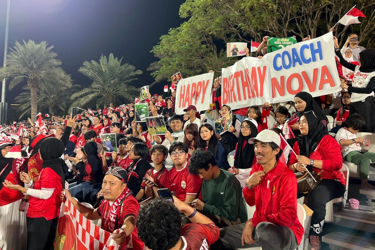 Totalitas Fan di Qatar, Tukar Jadwal Kerja demi Timnas U17 Indonesia