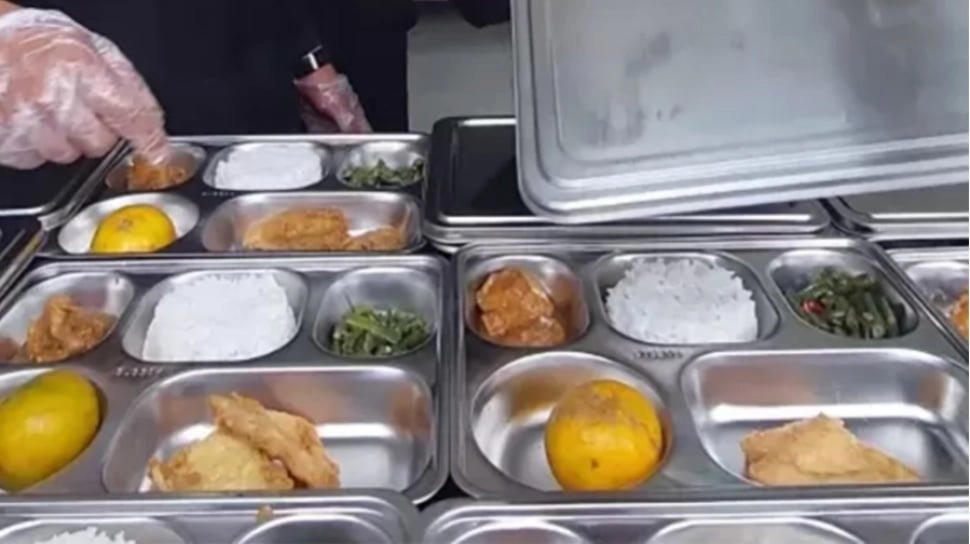 Cak Imin Instruksikan BGN Gunakan Alat dan Bahan Pangan Lokal untuk MBG