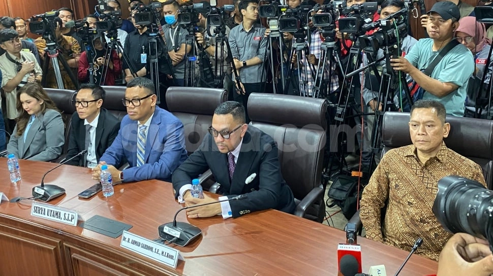 Rumah Dijarah, MKD Pertimbangkan Keringanan Hukuman untuk Sahroni, Eko Patrio, dan Uya Kuya